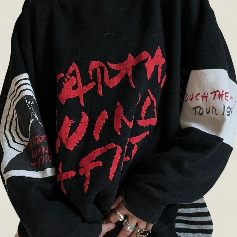 Men's Graphic Crewneck Sweater in Black and Red